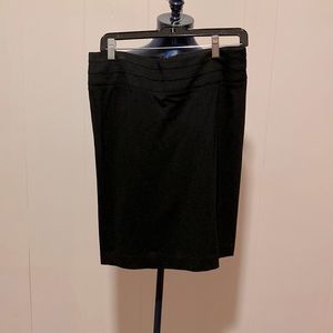 Cabi size 4 pencil skirt